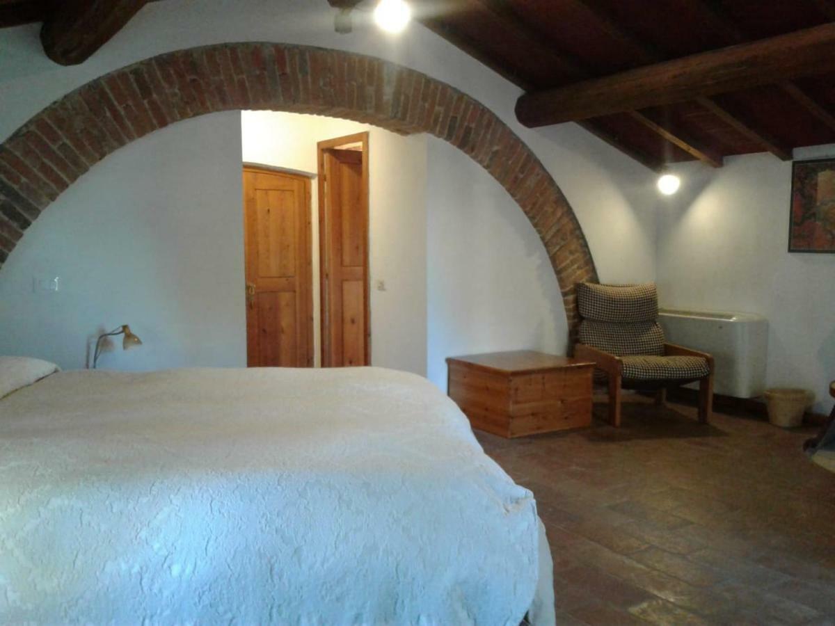 Agriturismo Borgo Del Papa Badia  Exterior foto